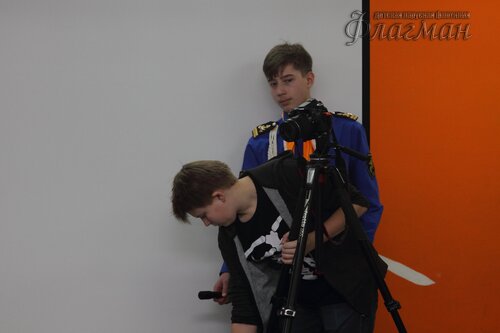 Денис Матушкин, Саша Вахмянин